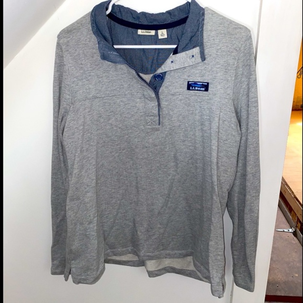 L.L. Bean Sweatshirt•L•Barely Worn